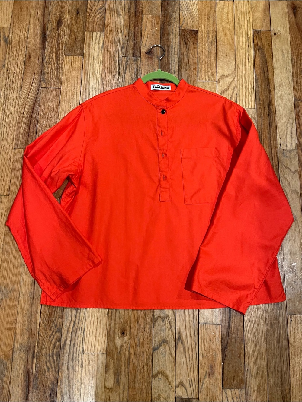 Kasmaria M red oxford popover shirt